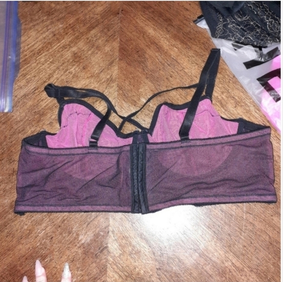 Torrid bralette size 2 - Picture 3 of 3
